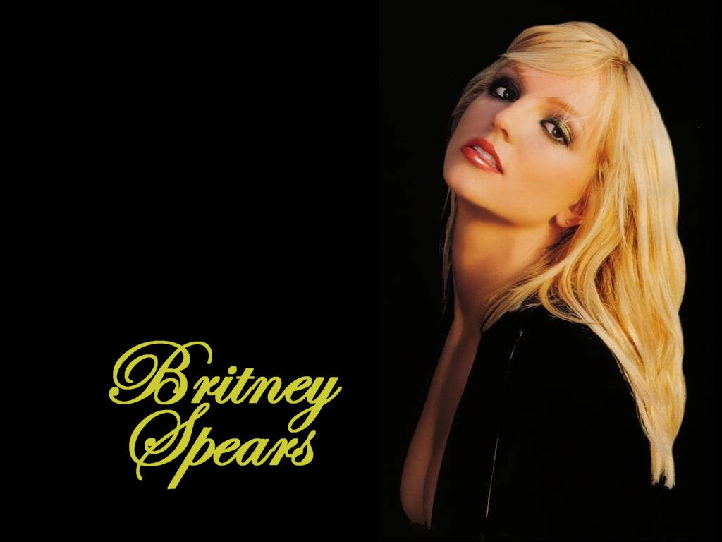 Cute Britney Spears HD Wallpaper