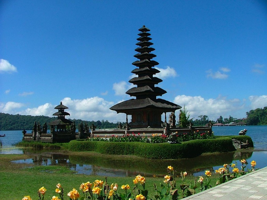 Lake Bedugul Bali Indonesian