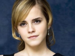 Emma Watson Beautiful Wallpaper