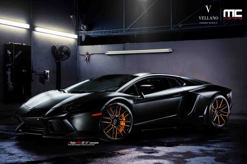 Lamborghini Aventador Black Vellano